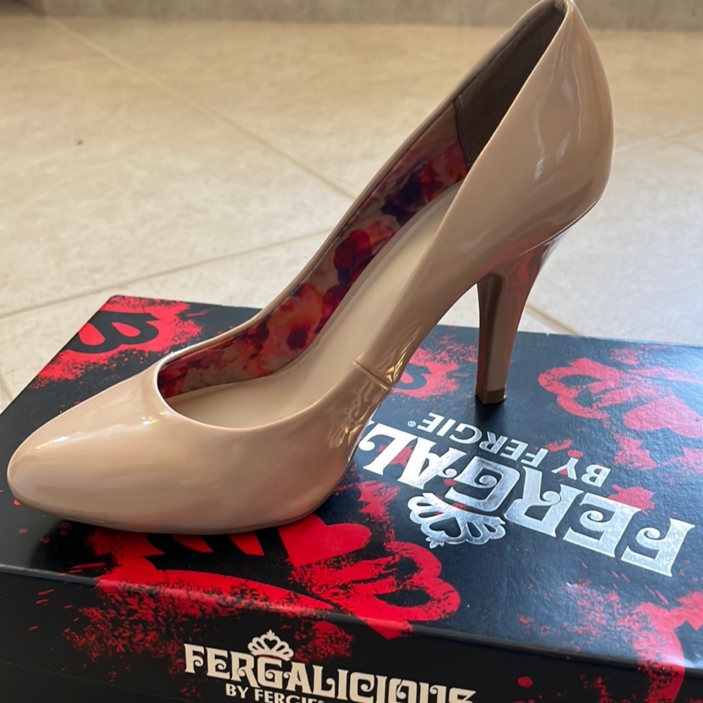 Tan paint, leather pumps